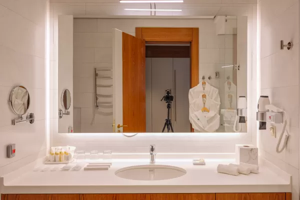 Номер «Сюит Модерн» в санатории Источник в городе Кисловодск - фотография