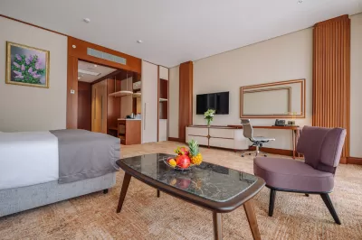 Номер «Делюкс Элегант DBL» в санатории Источник в городе Кисловодск - фотография