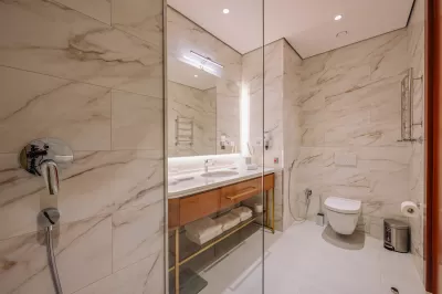 Номер «Делюкс Элегант DBL» в санатории Источник в городе Кисловодск - фотография