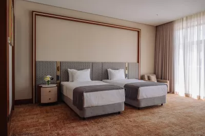 Номер «Делюкс Элегант TWIN» в санатории Источник в городе Кисловодск - фотография