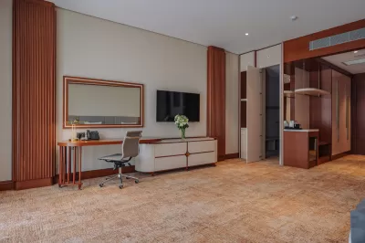 Номер «Делюкс Элегант TWIN» в санатории Источник в городе Кисловодск - фотография