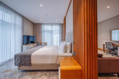 Номер «Делюкс Премьер» в санатории Источник в городе Кисловодск - фотография