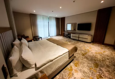 Номер «Делюкс» в санатории «Источник» в г. Кисловодске - фотография