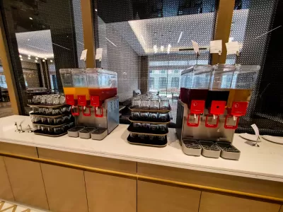 Обеденный зал в санатории «Источник» в г. Кисловодске - фотография